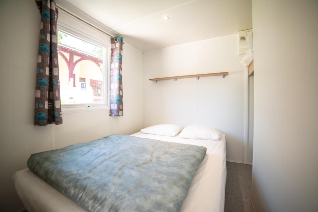 Camping du Sevron Saint-Etienne-du-Bois  Extérieur photo