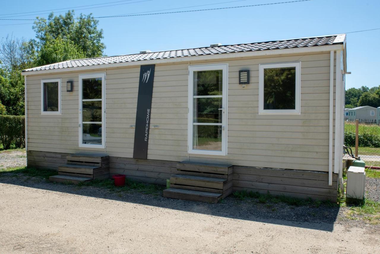 Camping du Sevron Saint-Etienne-du-Bois  Extérieur photo